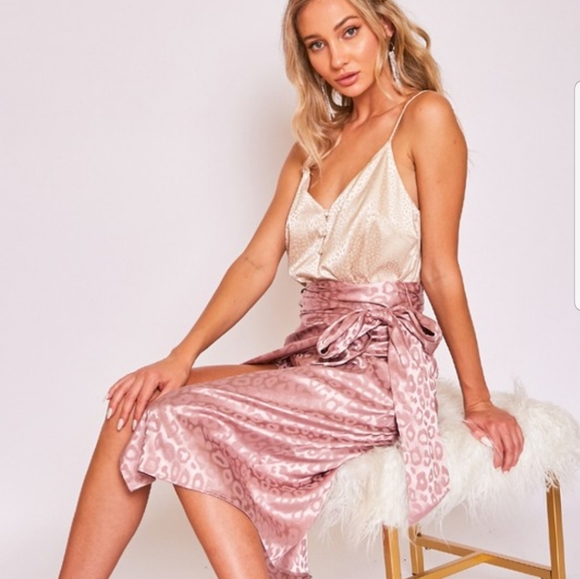 Flcutie Apparel Dresses & Skirts - Mauve, Jacquard, Leopard Wrap Skirt